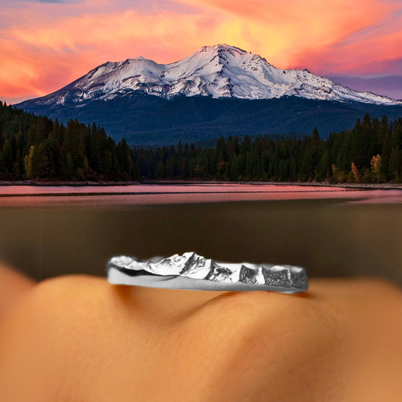 【Mt. Shasta】 Sterling Silver Hand-Engraved Mount Ring