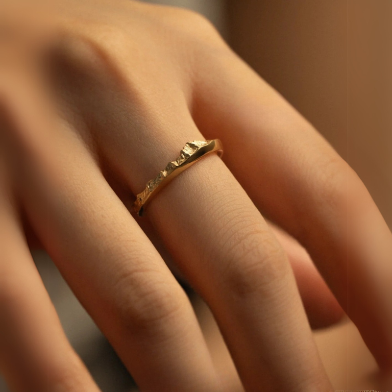 【Mt. Rainier】Gold Hand-Engraved Mount Wedding Ring