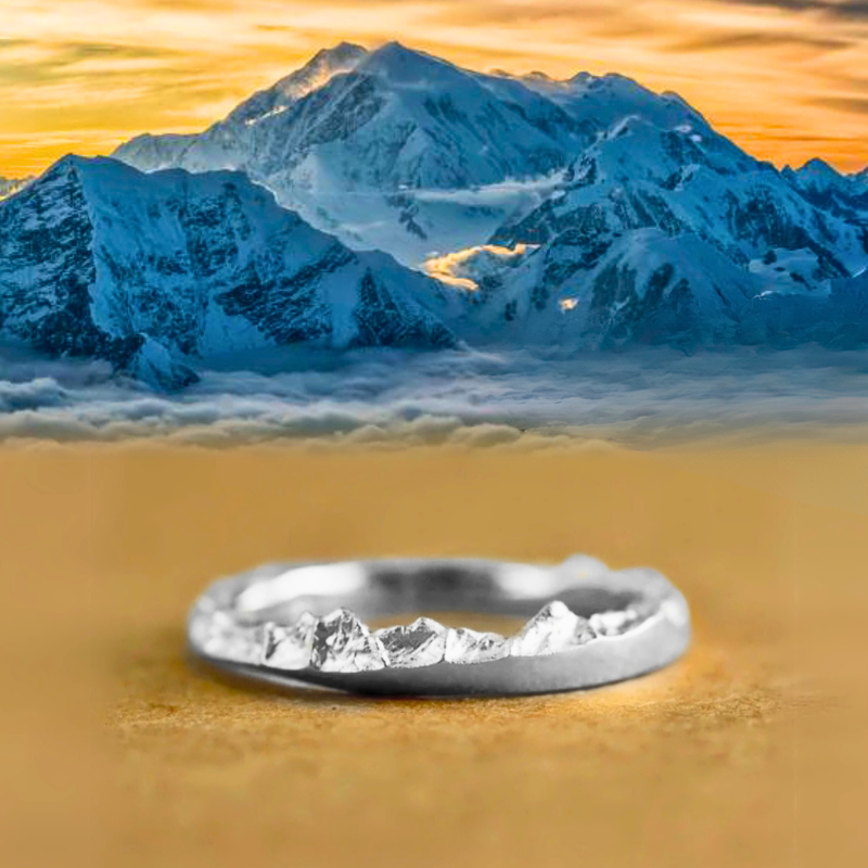 【Mt. Logan】Sterling Silver  Hand-Engraved Mount Ring