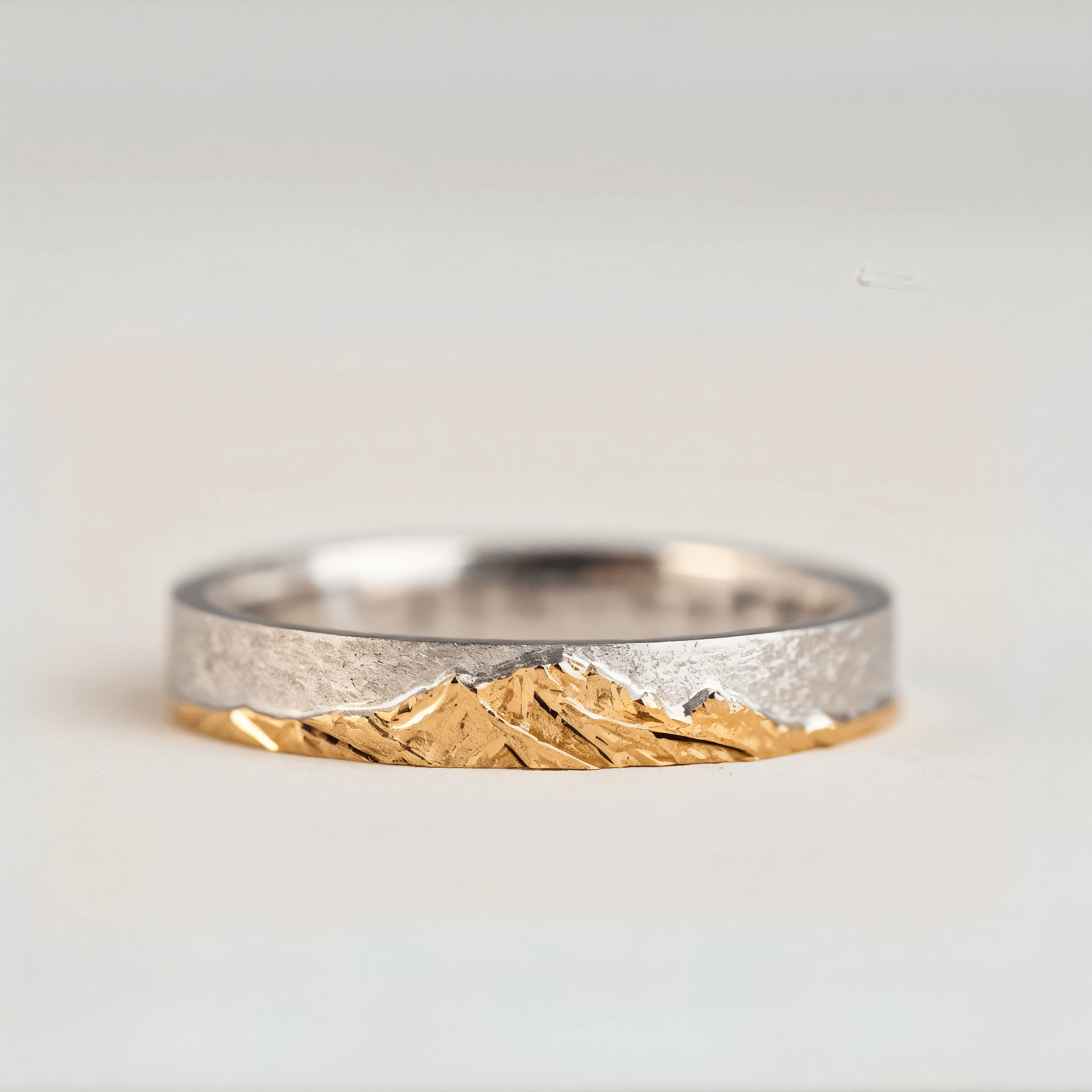 【Mt. Rainier】Hand-Engraved Mount Mens/Womens Wedding Ring